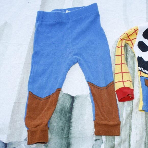 Disney x Pixas Toy Story Pajamas 🌵2T - Picture 8 of 8